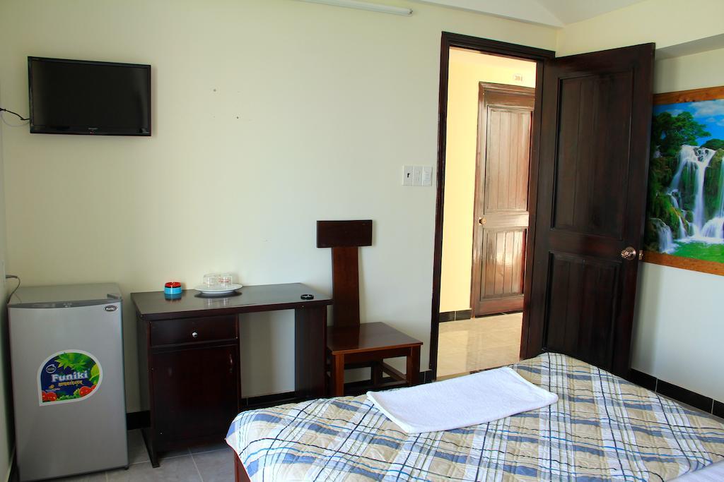 Hanhcafe Hotel Nha Trang Habitación foto