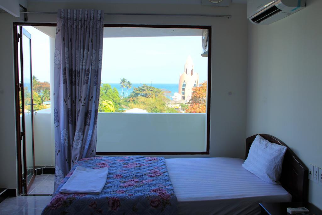 Hanhcafe Hotel Nha Trang Habitación foto